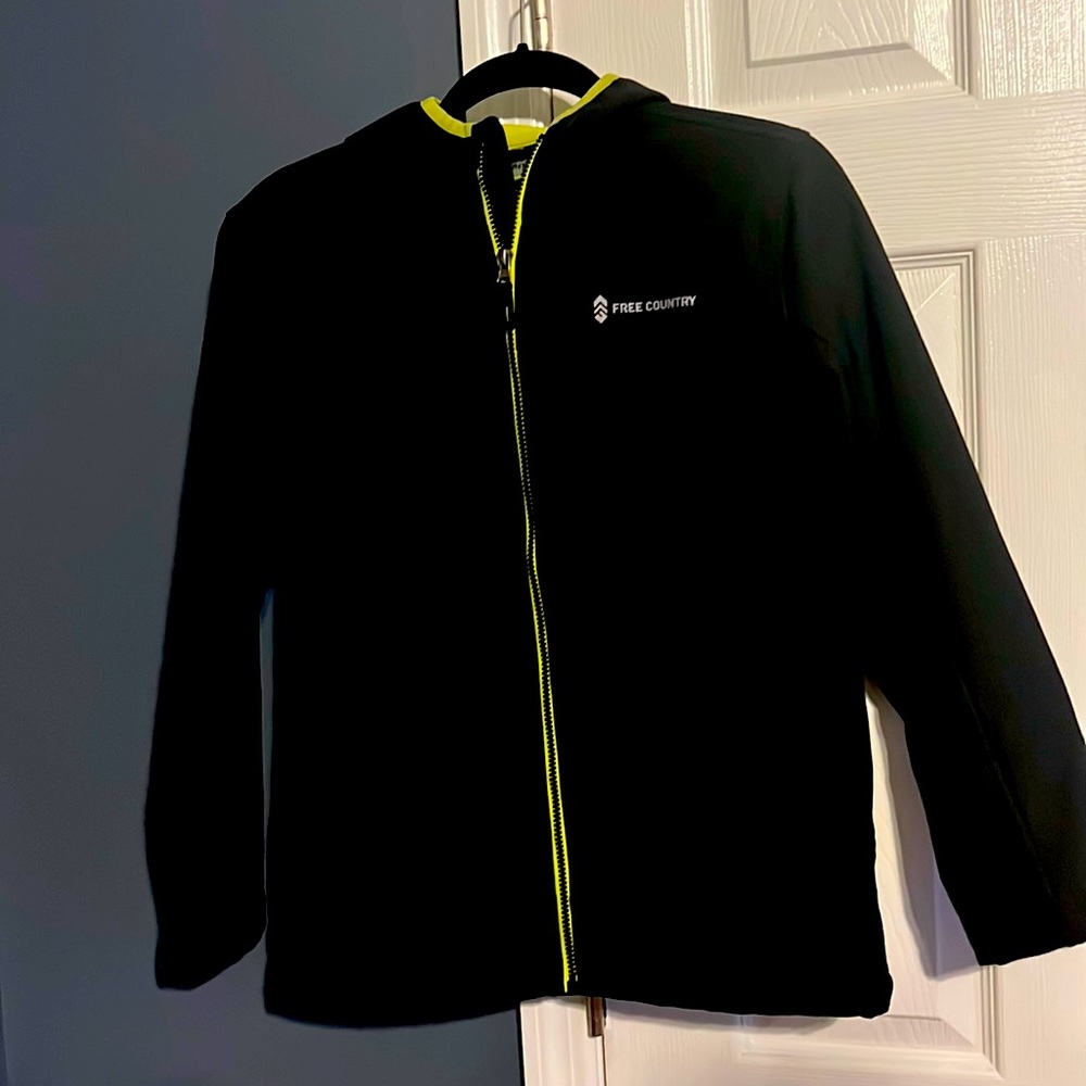 Free Country - Women’s soft shell fleece lined jacket. Size 14/16